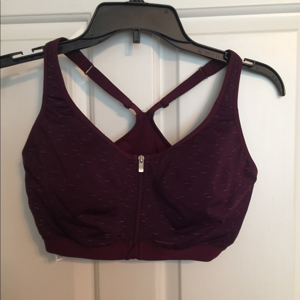 VS Underwire Front Zip Sports Bra